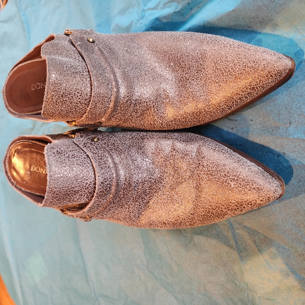 Adonna Women's Silver Ankle Boots